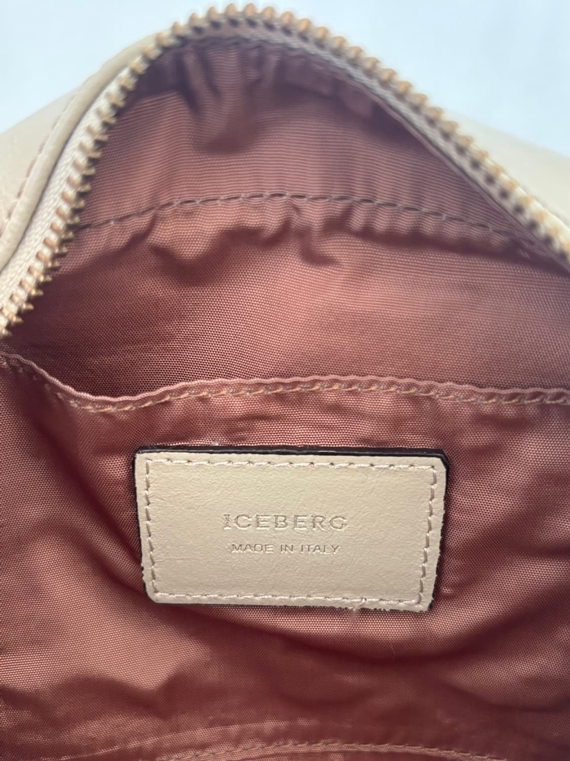 Iceberg Leather Bag 상품이미지9