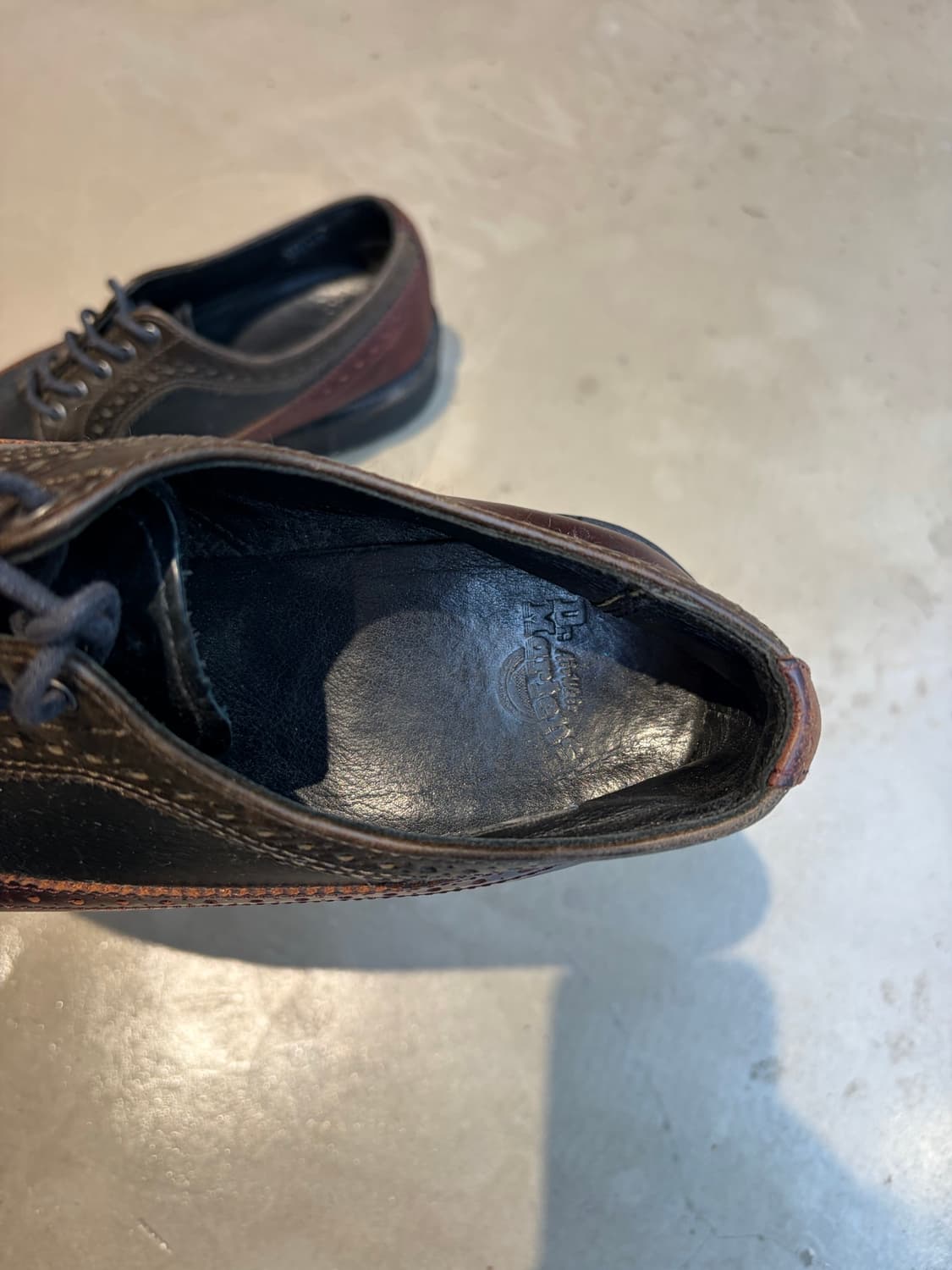 250) Dr. Martens 투톤 더비 슈즈 상품이미지3