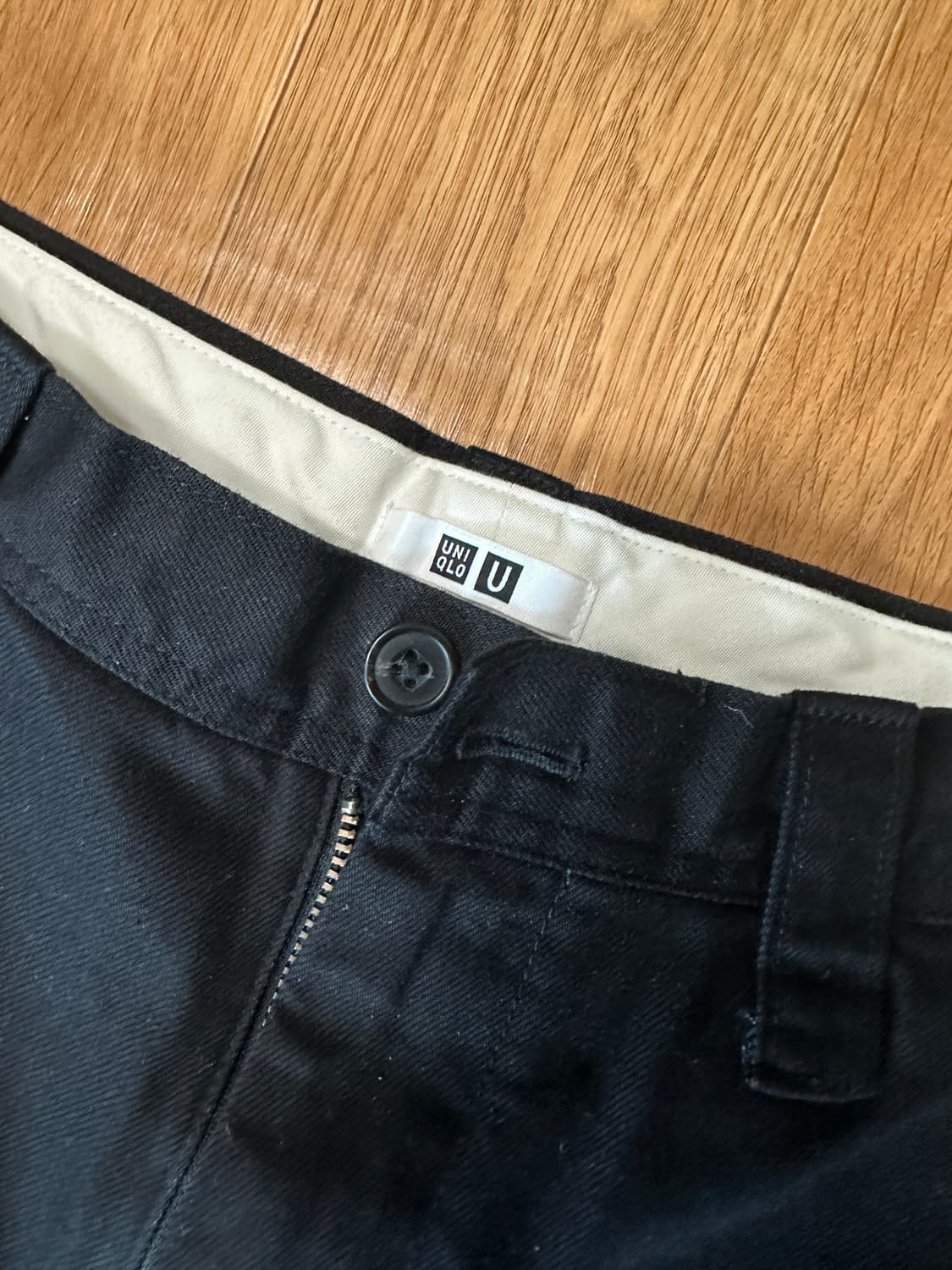 (73) 유니클로u 24fw 와이드핏 치노 블랙 상품이미지2