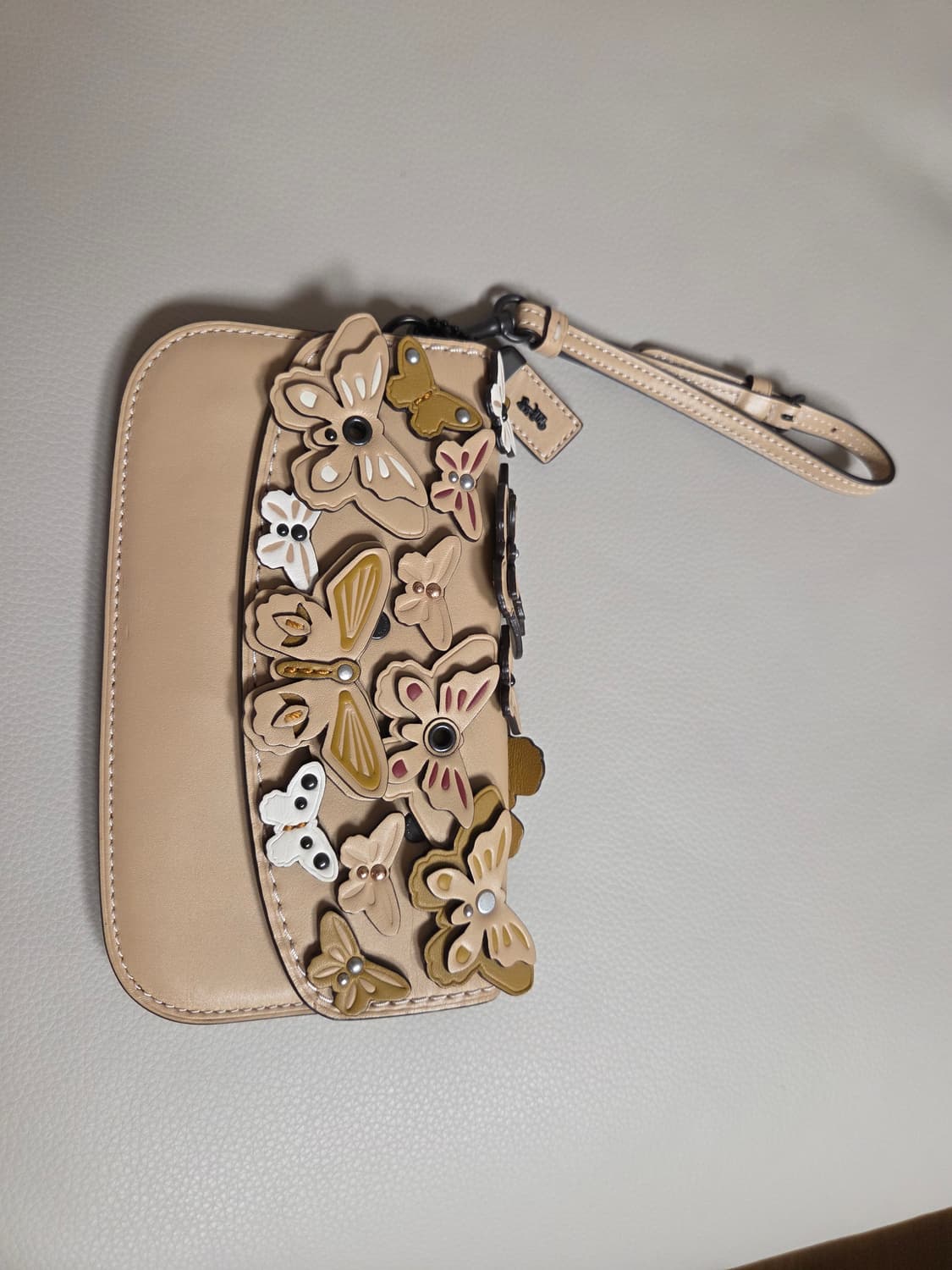 정품 코치 여성용 지갑 상품이미지1