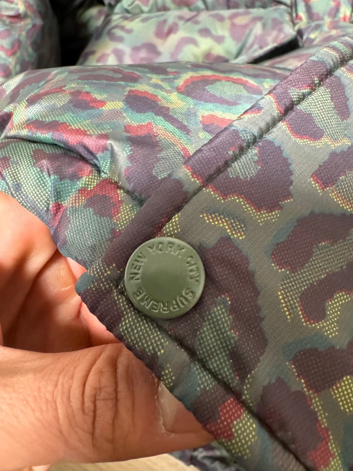 슈프림 supreme 700 필 레오파드 퍼퍼 자켓 다운 XL 상품이미지9