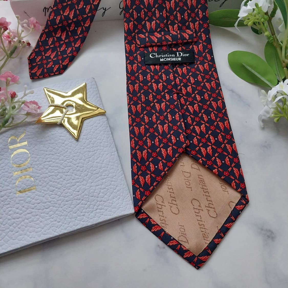 디올 실크 딥네이비 패턴 넥타이 8.9cm A+등급 K1797
 상품이미지7