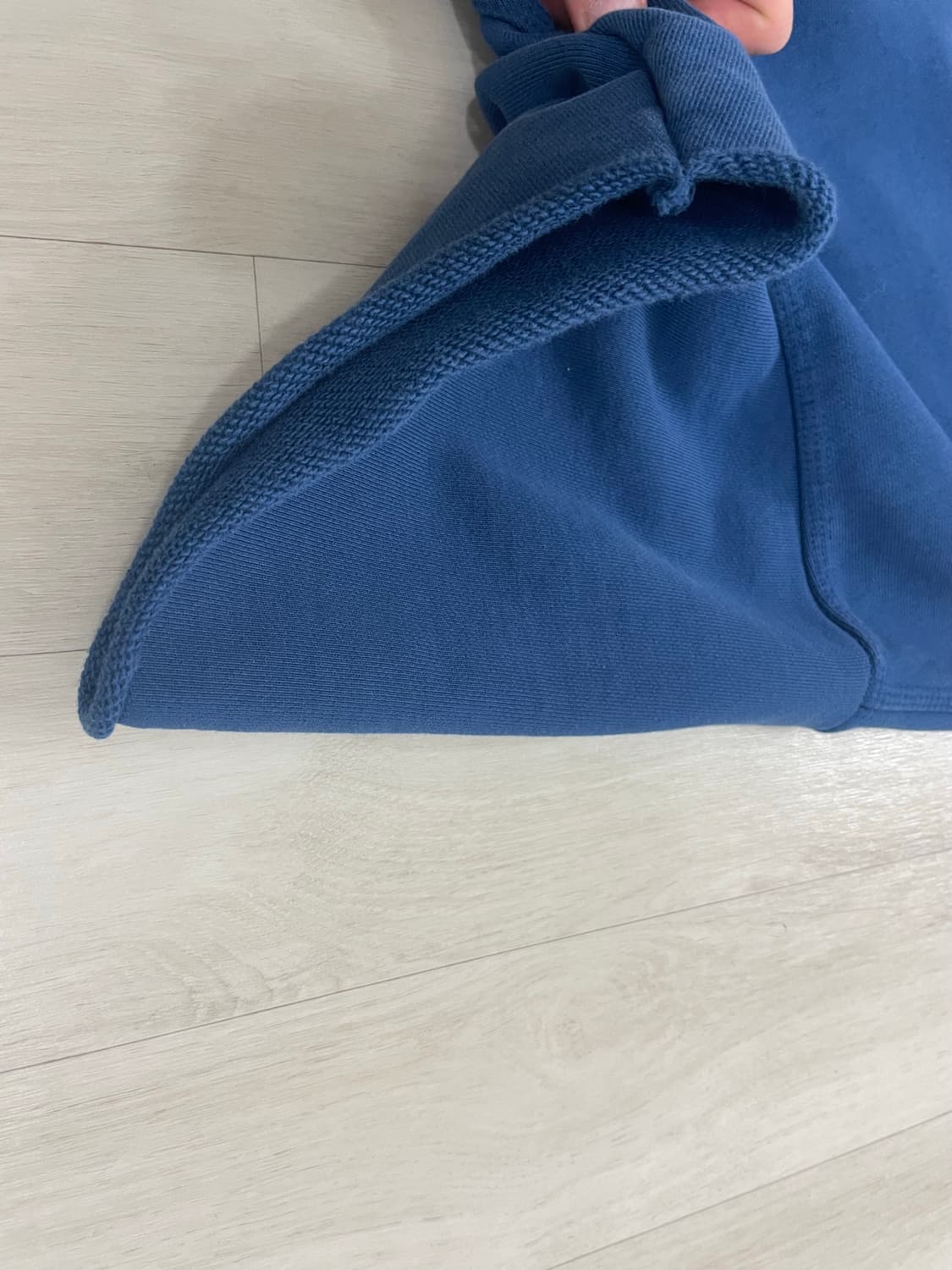 아이앱 스튜디오 헤비 숏슬리브 스웨트셔츠 네이비 - 23FW 상품이미지3