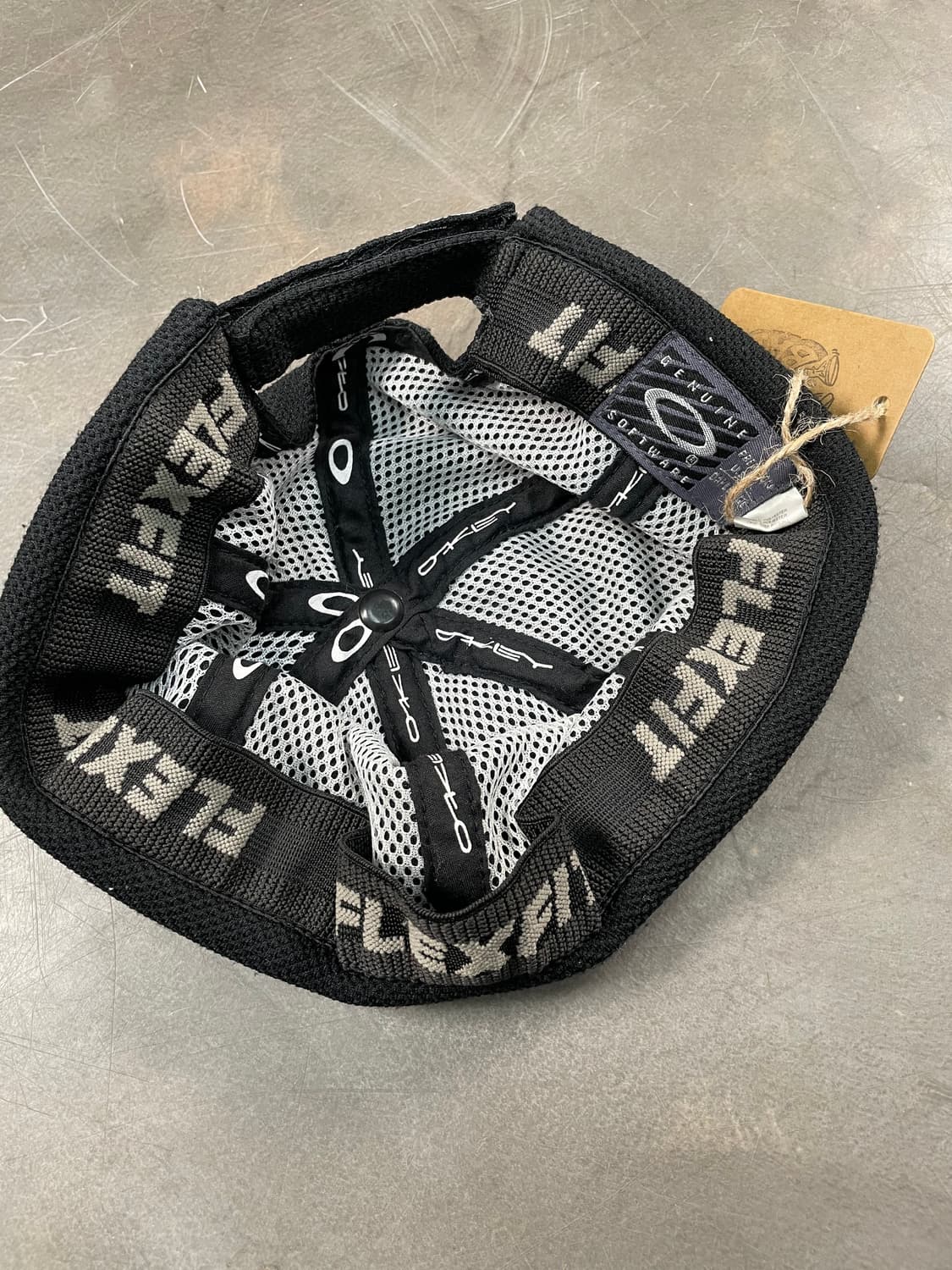 00s 오클리 메탈로고 와치캡 비니 상품이미지5