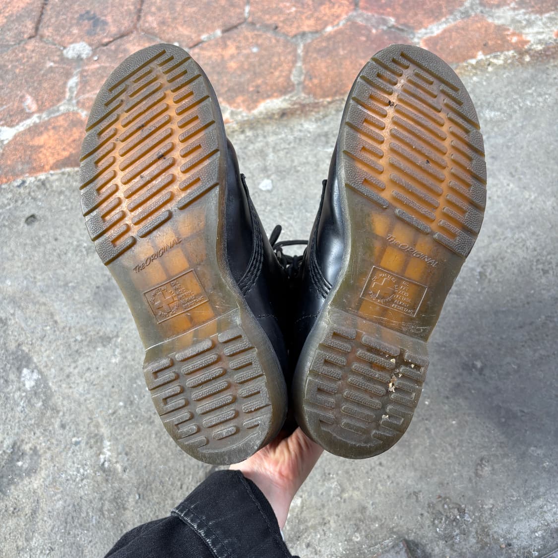 Dr. Martens 닥터마틴 1460 워커 (250) 상품이미지7