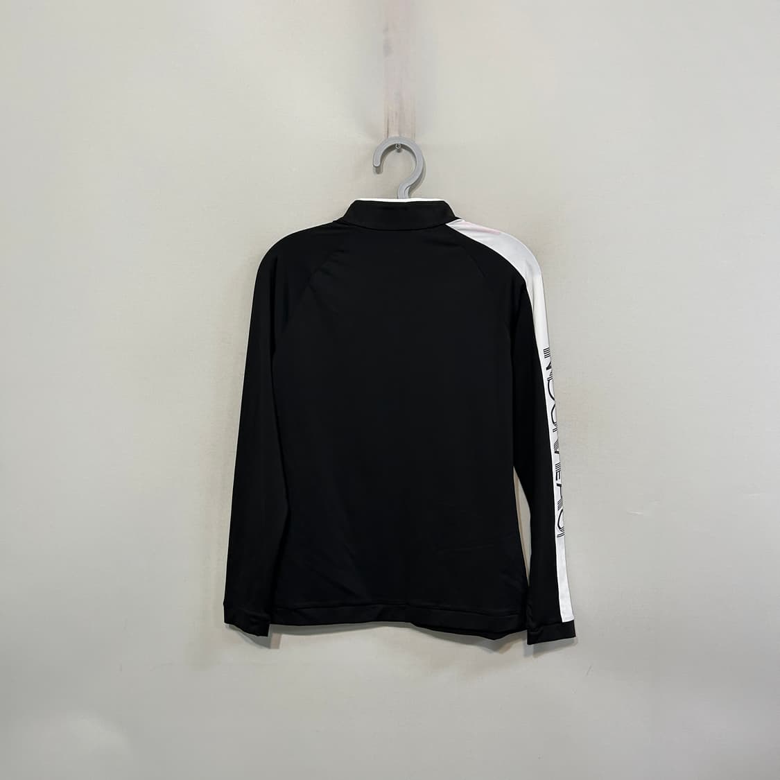 르꼬끄 여성 반집업 티셔츠 90 상품이미지3