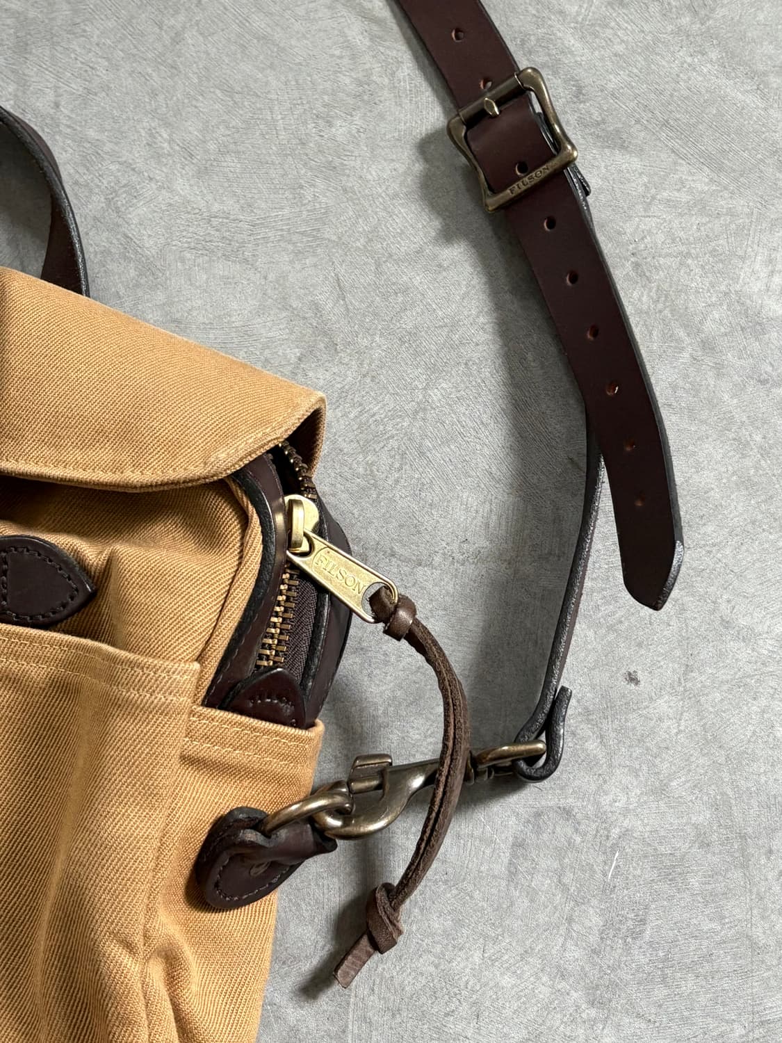 Filson 필슨 256 브리프케이스 탄 상품이미지2