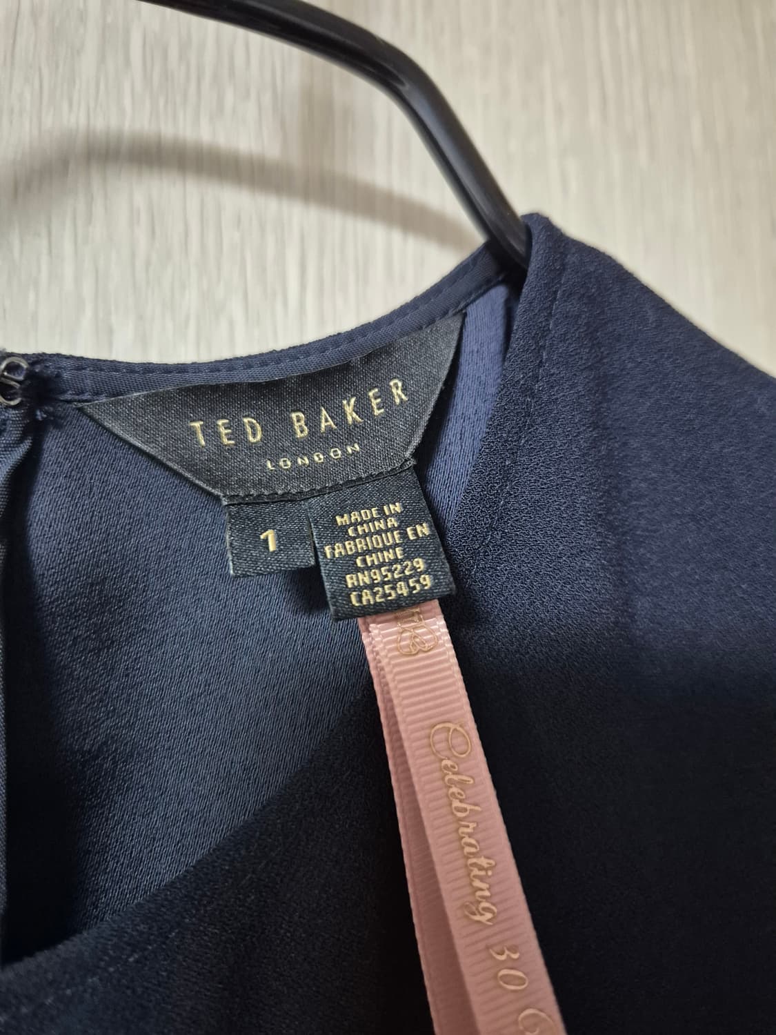 테드베이커 네이비 플라워 자수 원피스 1 상품이미지7