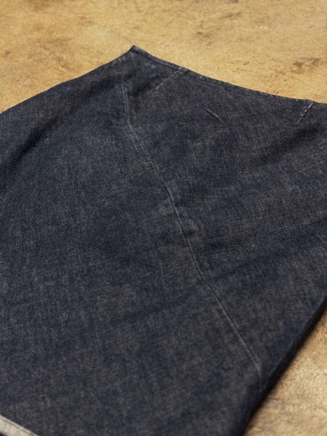 27-28inch ) HELMUT LANG Raw Denim Skirt 상품이미지5