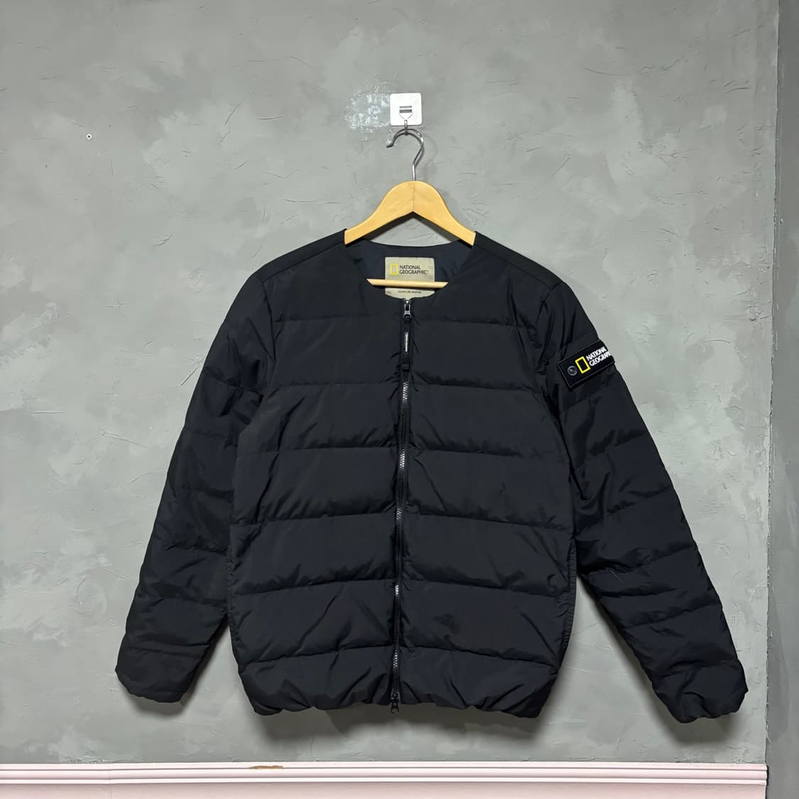 네셔널지오그래픽 경량패딩 상품이미지1