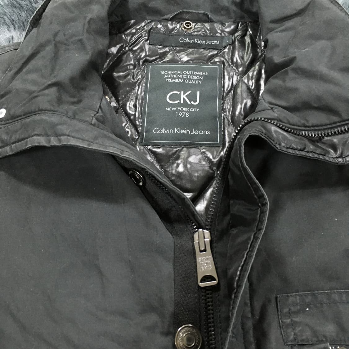 투티/0296 캘빈클라인 진스 뉴욕 시티 1978 경량 자켓 퀄팅 안감 상품이미지4