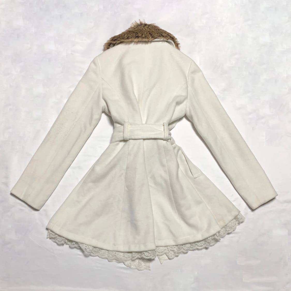 리본 레이스 코트 화이트 상품이미지3