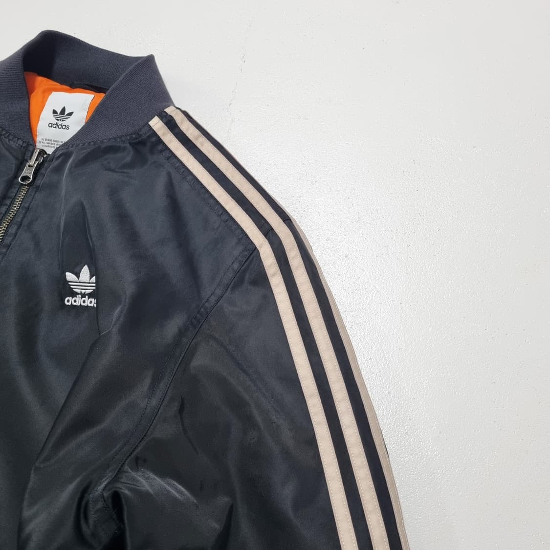 아디다스 패디드 봄버 MA-1 블랙 - L 상품이미지4