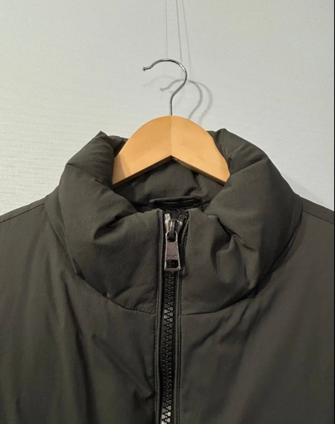 한섬 갤럭시 닥스 구스다운 패딩 점퍼 95 FW2023 상품이미지4