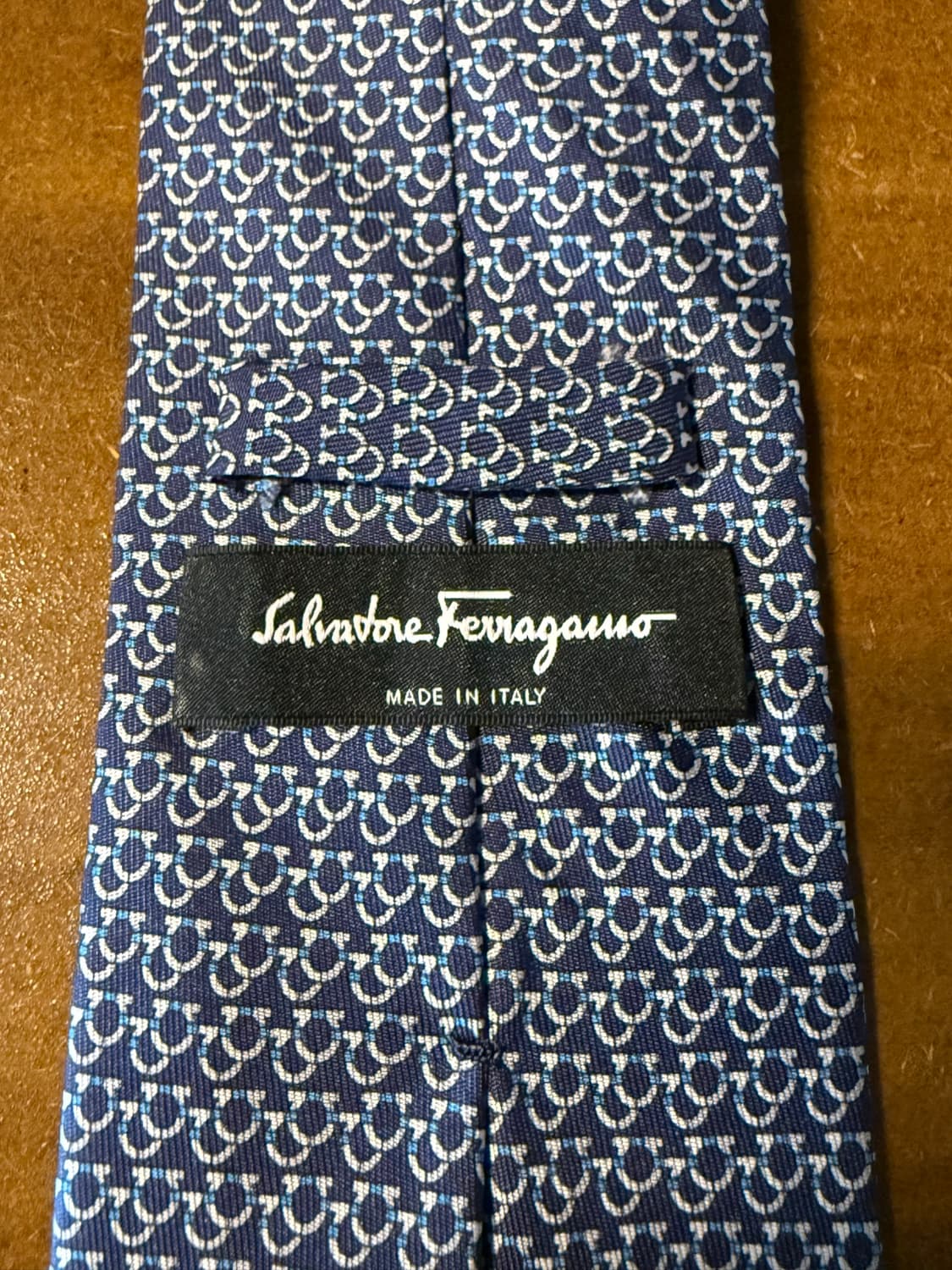 페라가모 FERRAGAMO 간치니 실크 넥타이 블루 상품이미지4