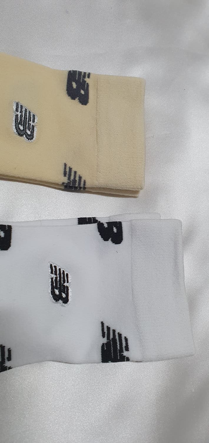 베이지 화이트 레터링 패턴 뉴발란스 양말  상품이미지9