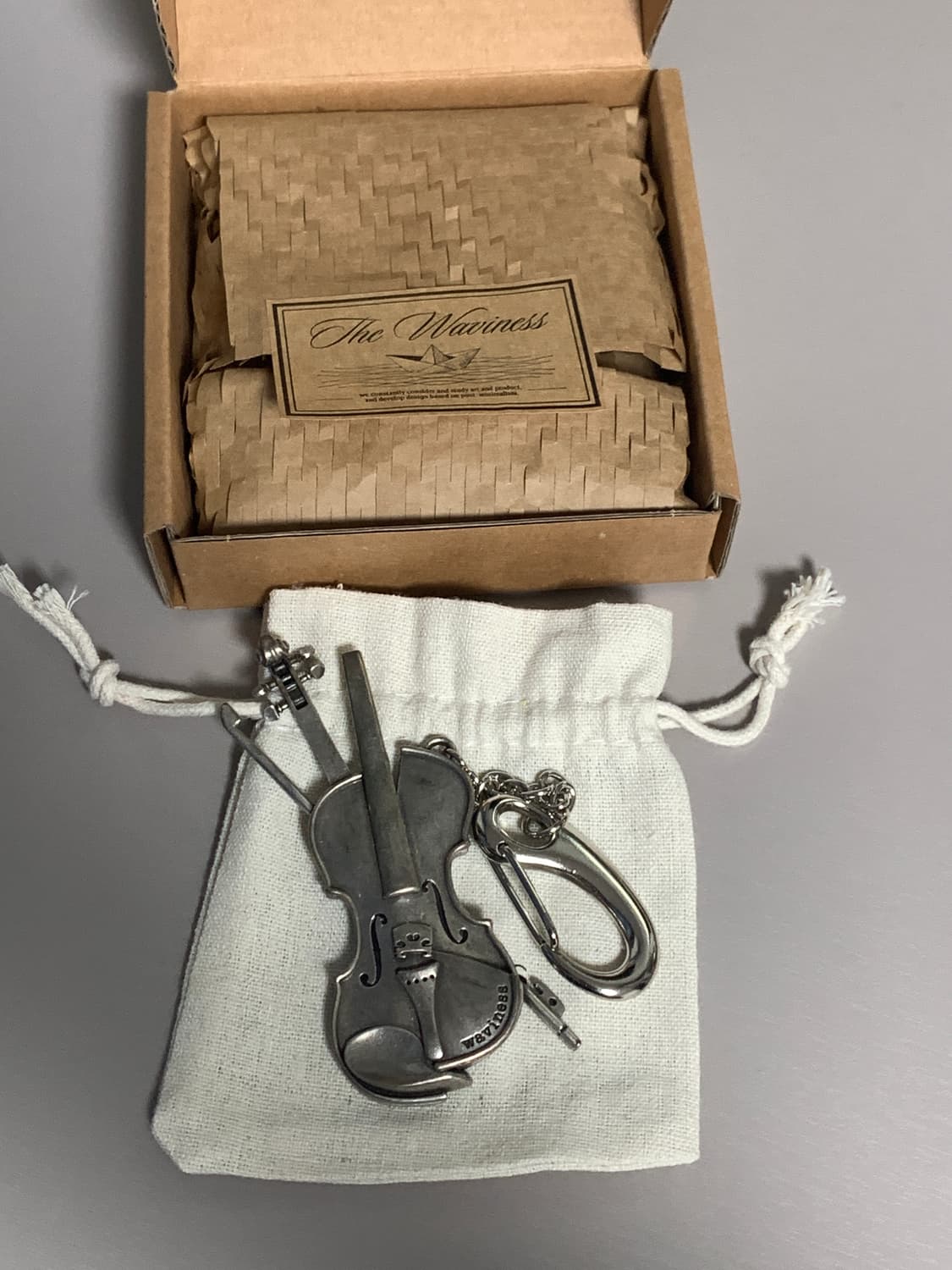 (새상품) 웨이비니스 브로큰 바이올린 키링 상품이미지1