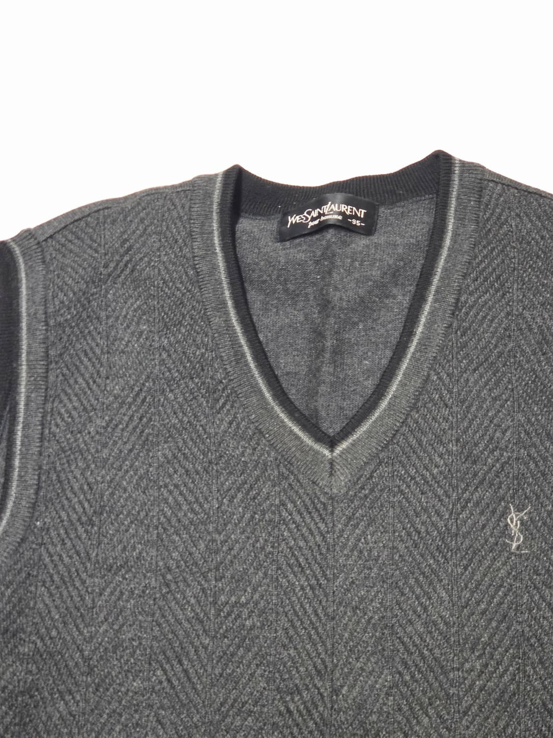 [입생로랑] 올드머니 감성 끝판왕 차콜 헤링본 니트 베스트 95 상품이미지4