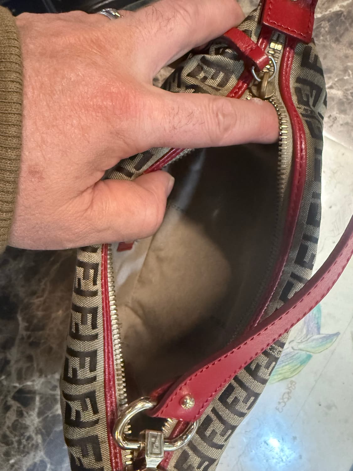 정품 페니 미니 세프 포켓 숄더백 팝니다 상품이미지6