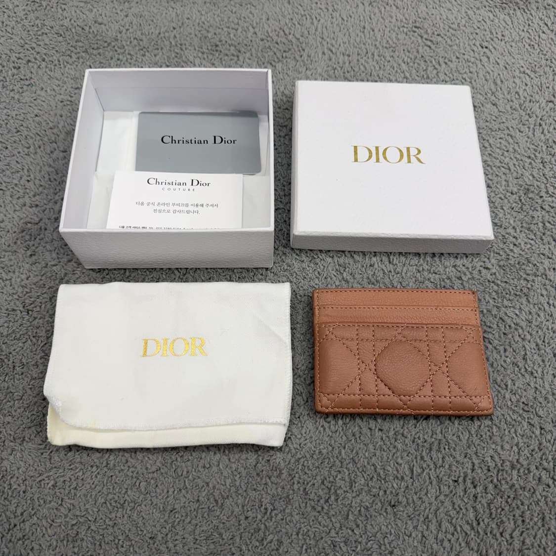 디올 카로 프리지아 서플 카드지갑 상품이미지2