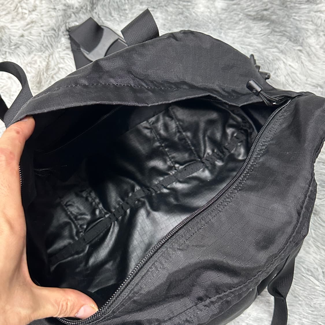 노스페이스 나일론 크로스백 블랙 os 상품이미지4