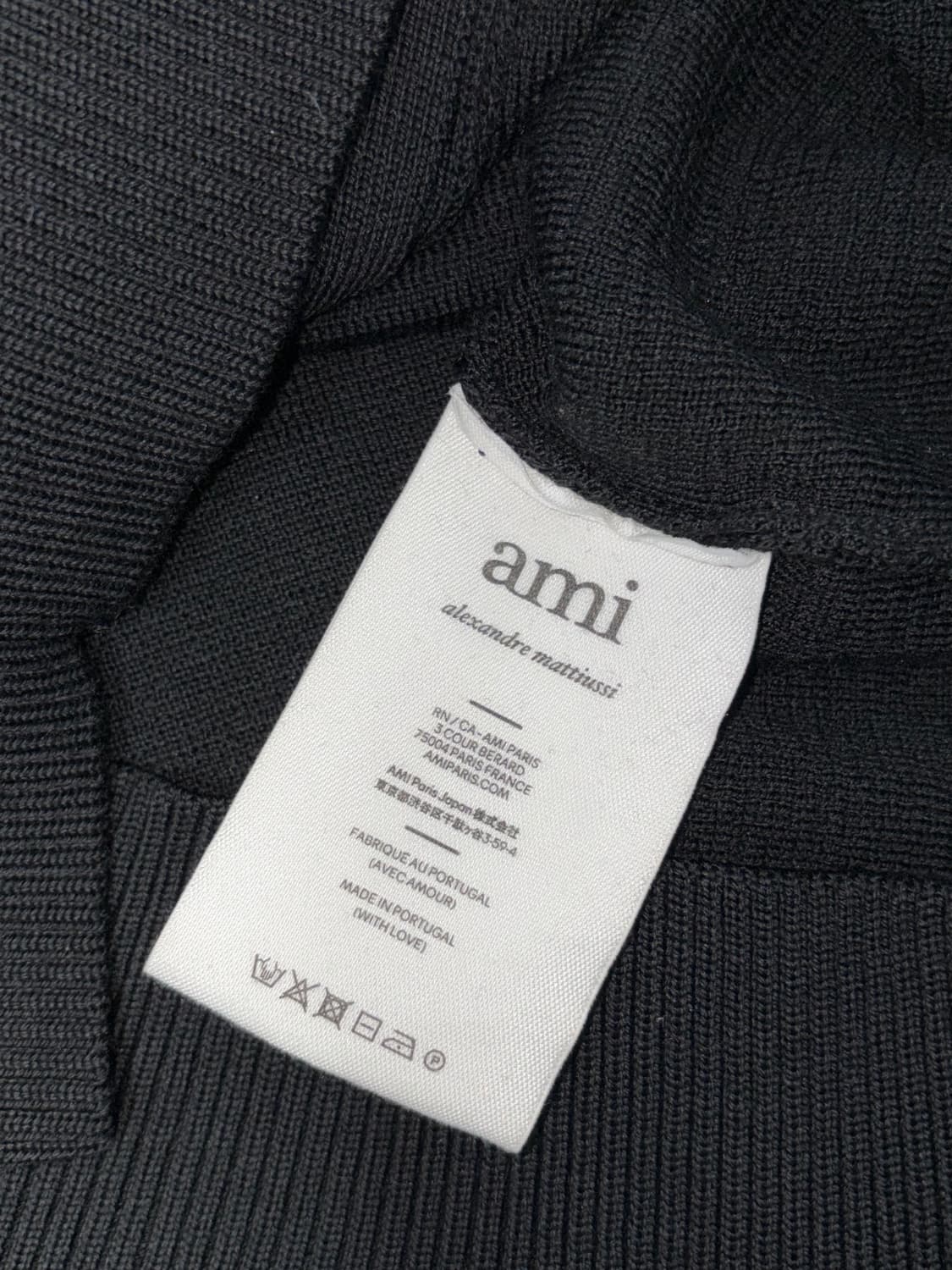 AMI 스몰 하트 로고 울 가디건 블랙 (M) 상품이미지3