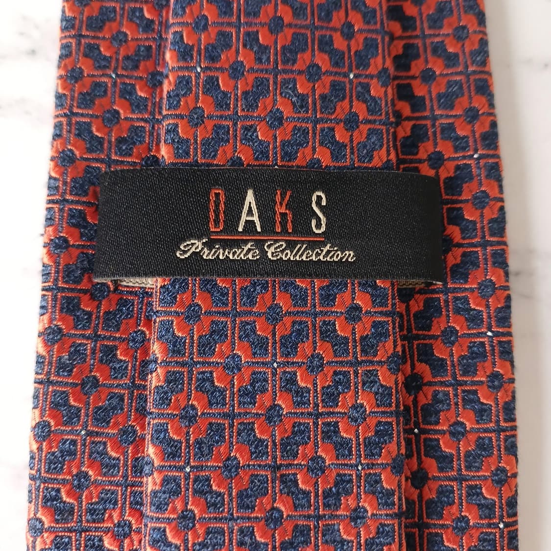 DAKS 닥스 넥타이 네이비 오렌지 패턴 S~A+등급 E896
 상품이미지9