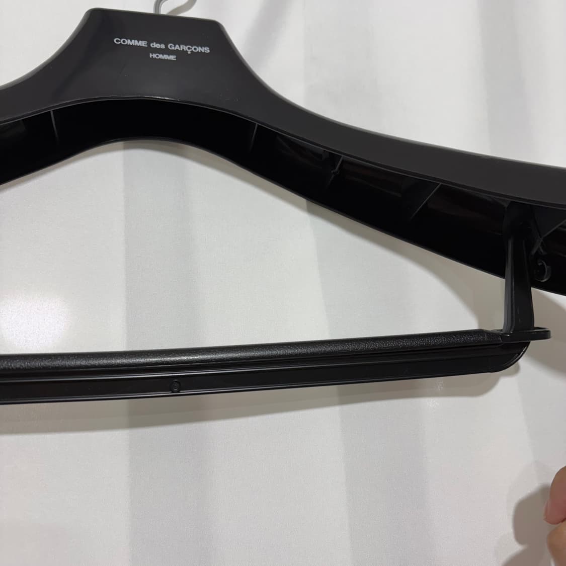 90s~00s 꼼데가르송 옴므 옷걸이 상품이미지5