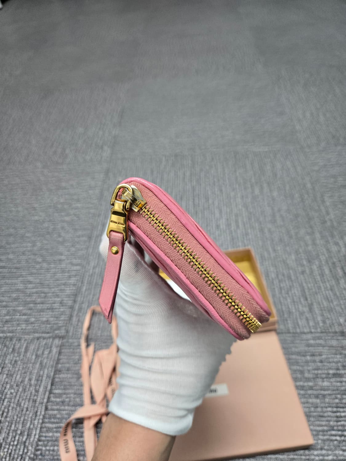 [특가][정품] 미우미우 마테라쎄 장지갑 상품이미지4