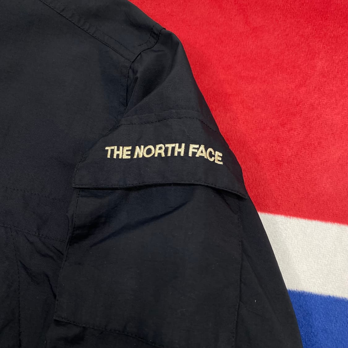 노스페이스 고프코어 바람막이자켓 95 실측 L  상품이미지4