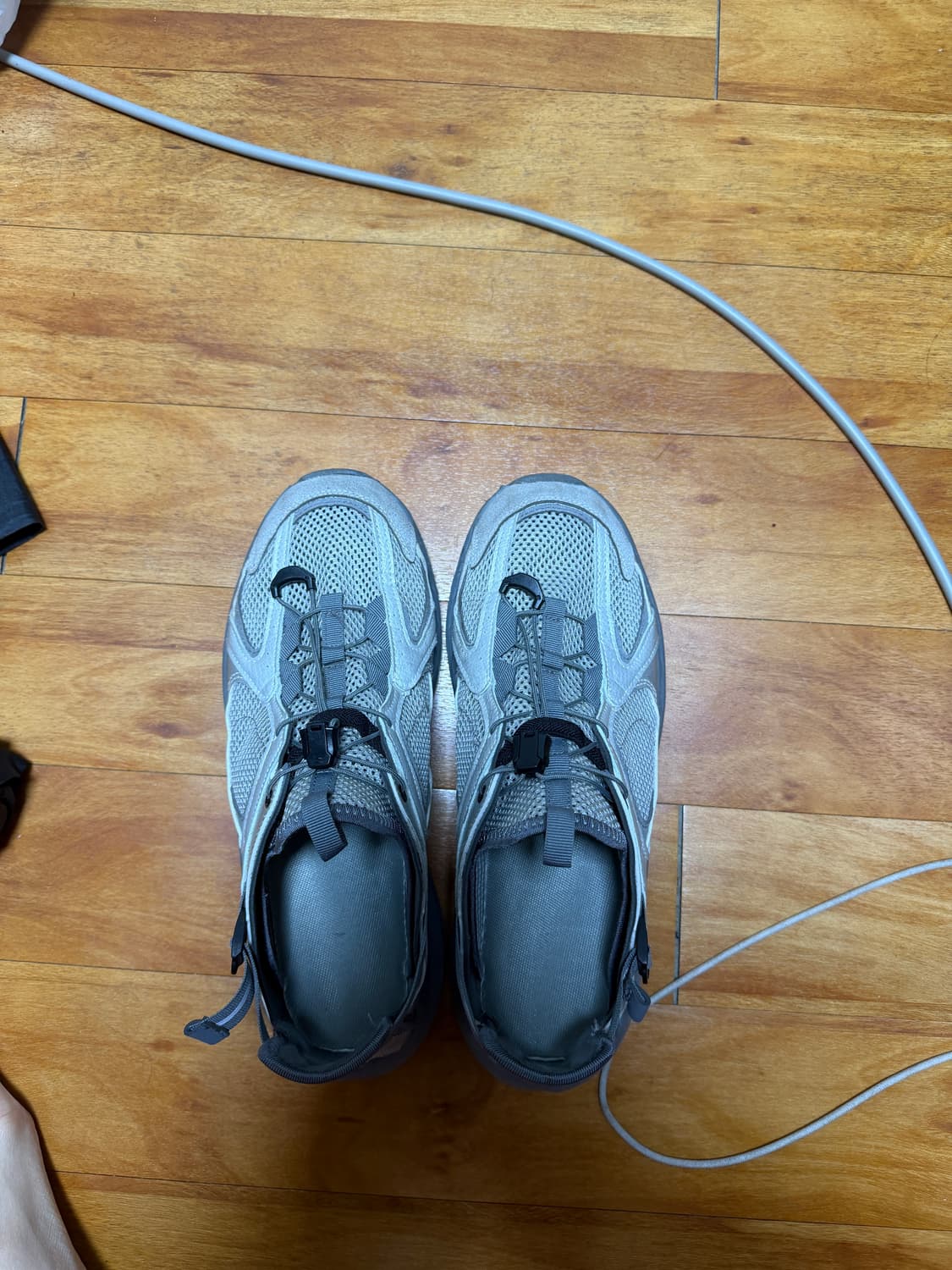 슈펜 트레일 슈즈 270사이즈 판매 상품이미지1