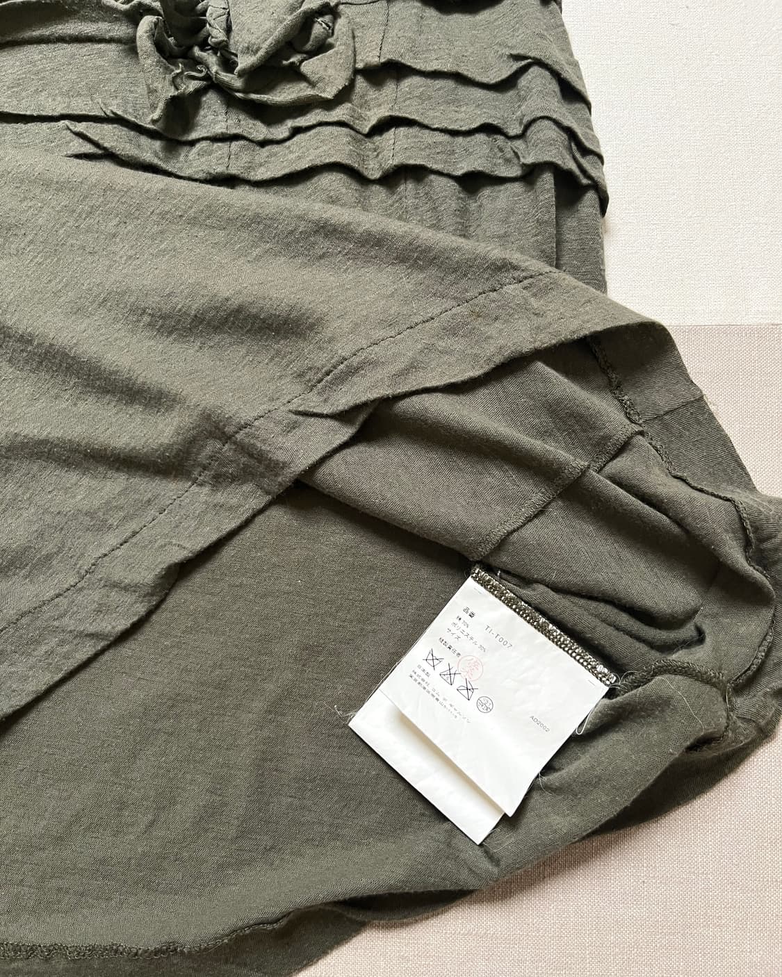 꼼데가르송 프릴 코사지 슬리브리스 comme des garcons 상품이미지10