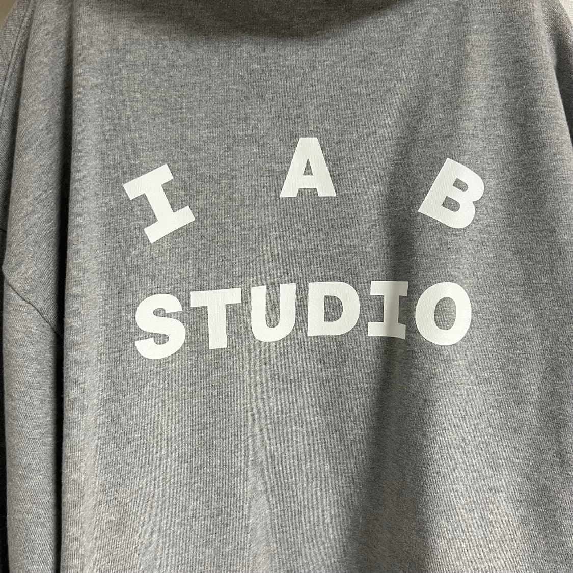 아이앱 스튜디오 후드 집업 그레이 L 상품이미지6