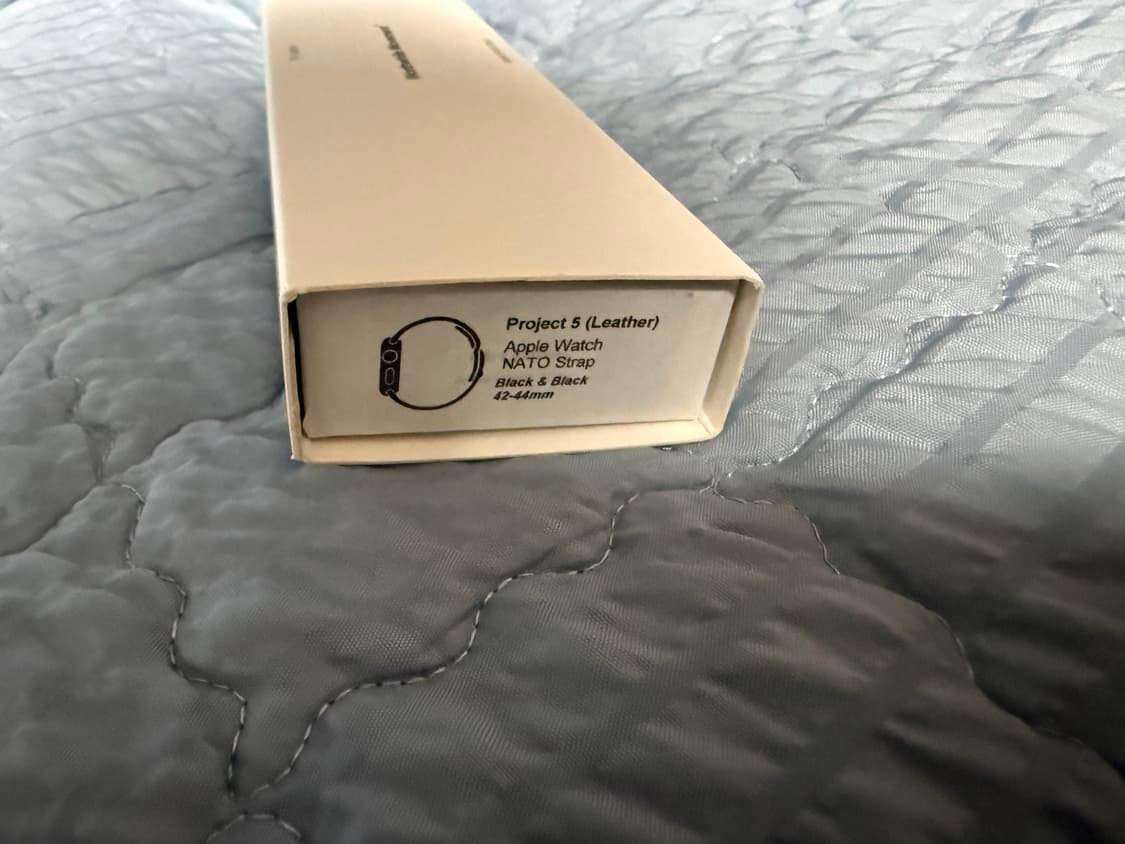 월스와일무브먼트 애플워치 나토 스트랩 블랙&블랙 42-44mm 상품이미지4