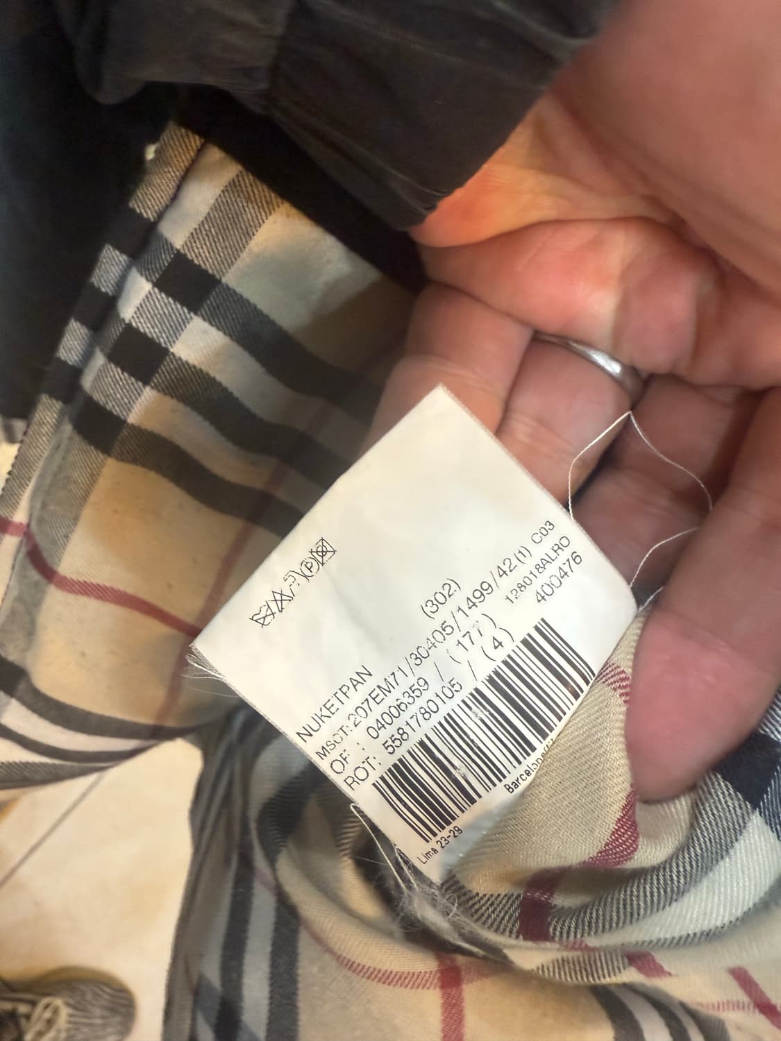 42/66 정품 버버리 골지 퀄팅자켓 팝니다 상품이미지4