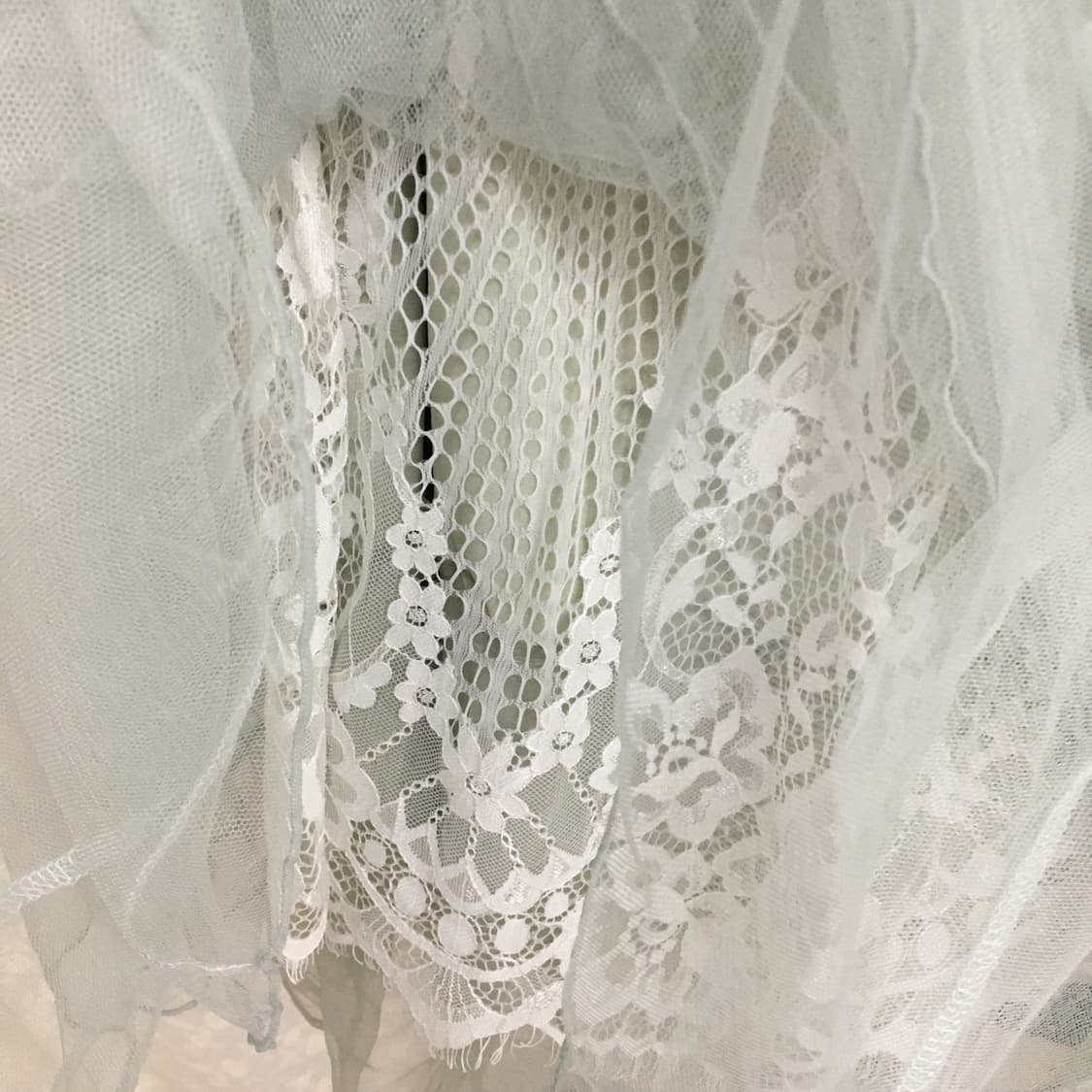 엑시즈팜 포에티크 레이스 치마 상품이미지6