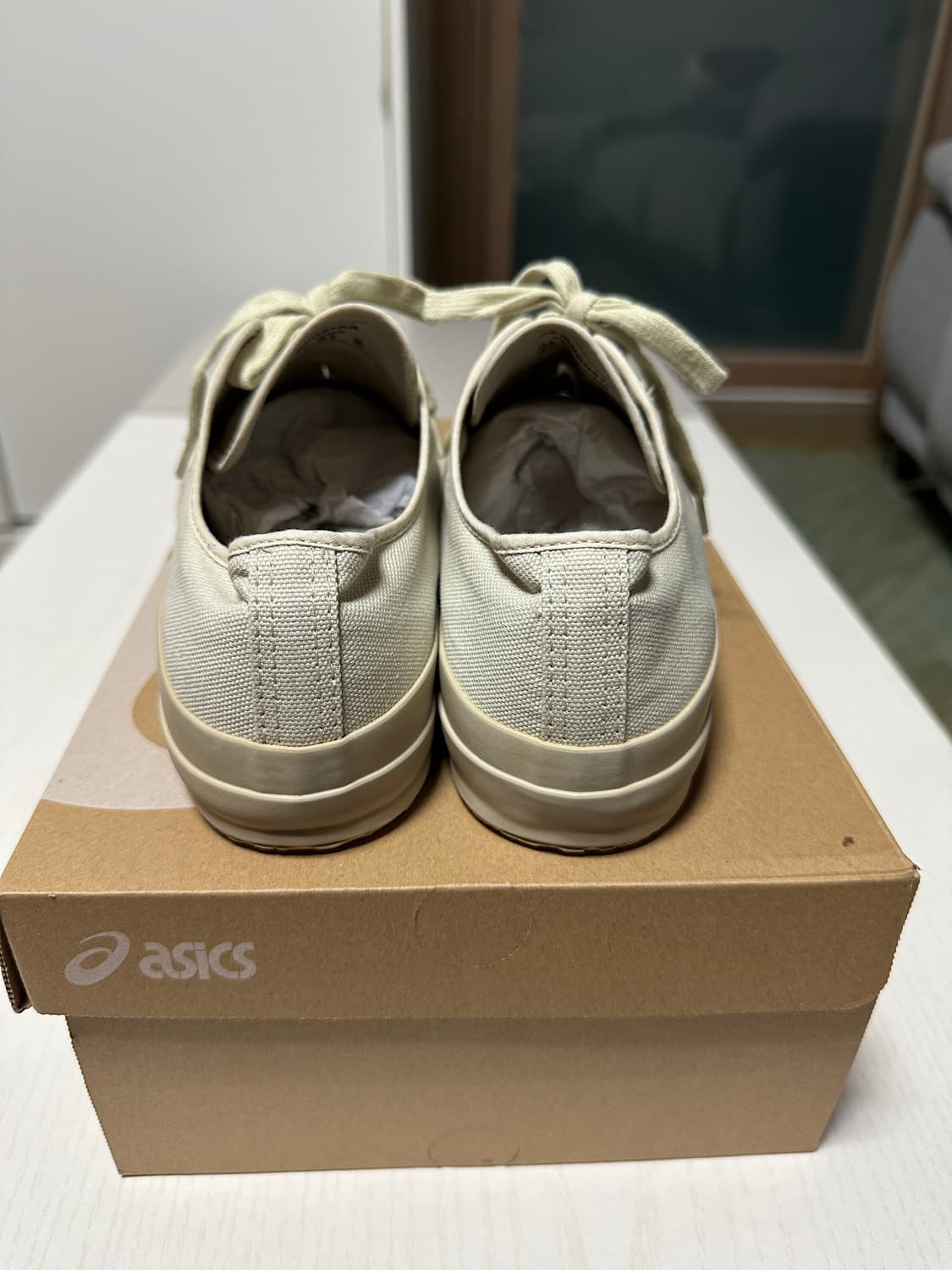 스튜디오 니콜슨 문스타 도브 260 상품이미지3