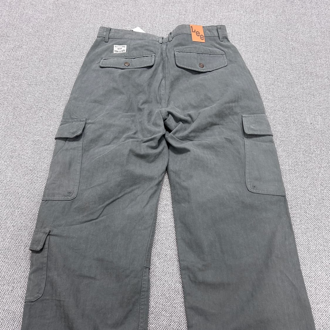(새상품)Lee 그레이 워시드 코튼 카고팬츠(32) 상품이미지5