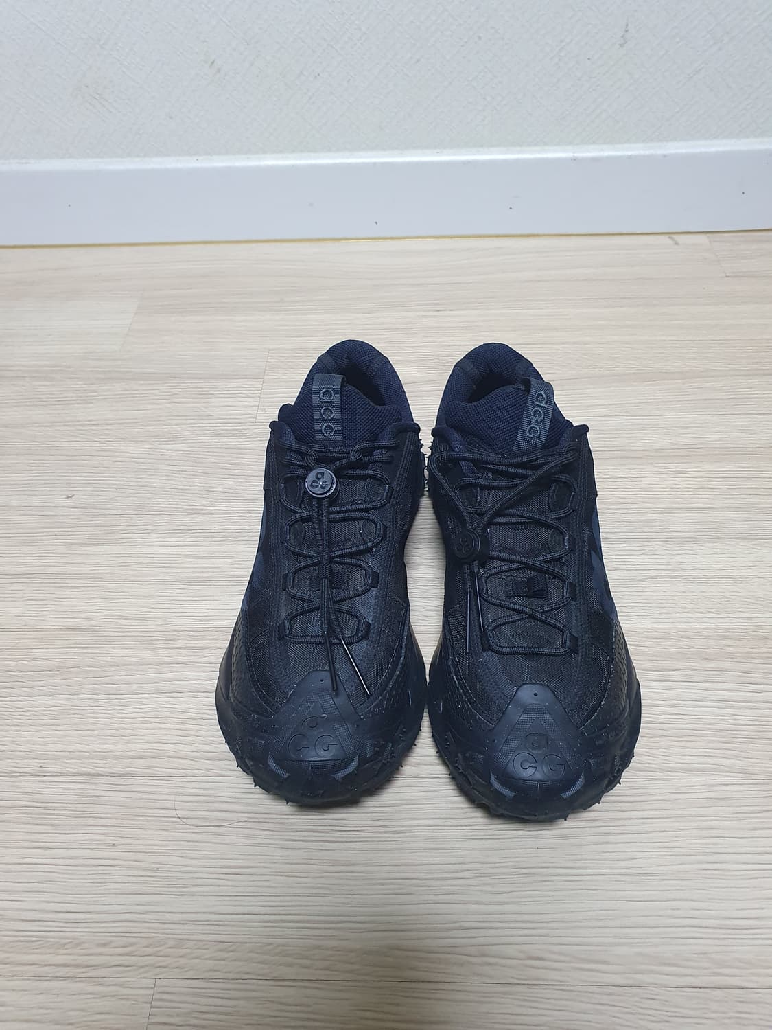 나이키 마운틴플라이2 로우 블랙 265 상품이미지3