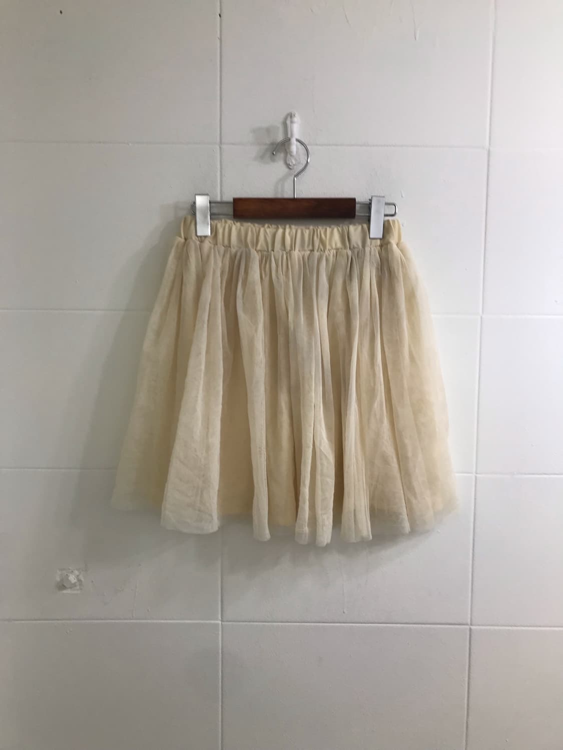 버버리 체크 블라우스 아이보리 니혼진 모리 코디세트 상품이미지5