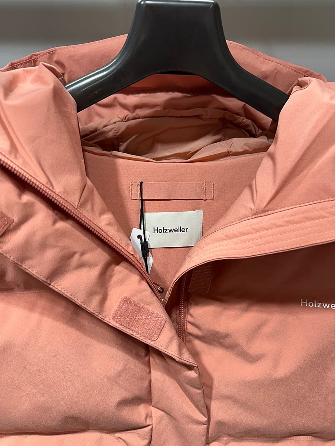 (정품/새상품) 홀츠베일러 여성 덕다운 크롭 후드 베스트 상품이미지2