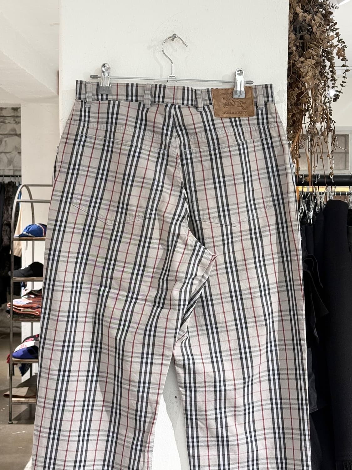 버버리 그레이 노바체크 스트레이트 코튼 트라우저 상품이미지5
