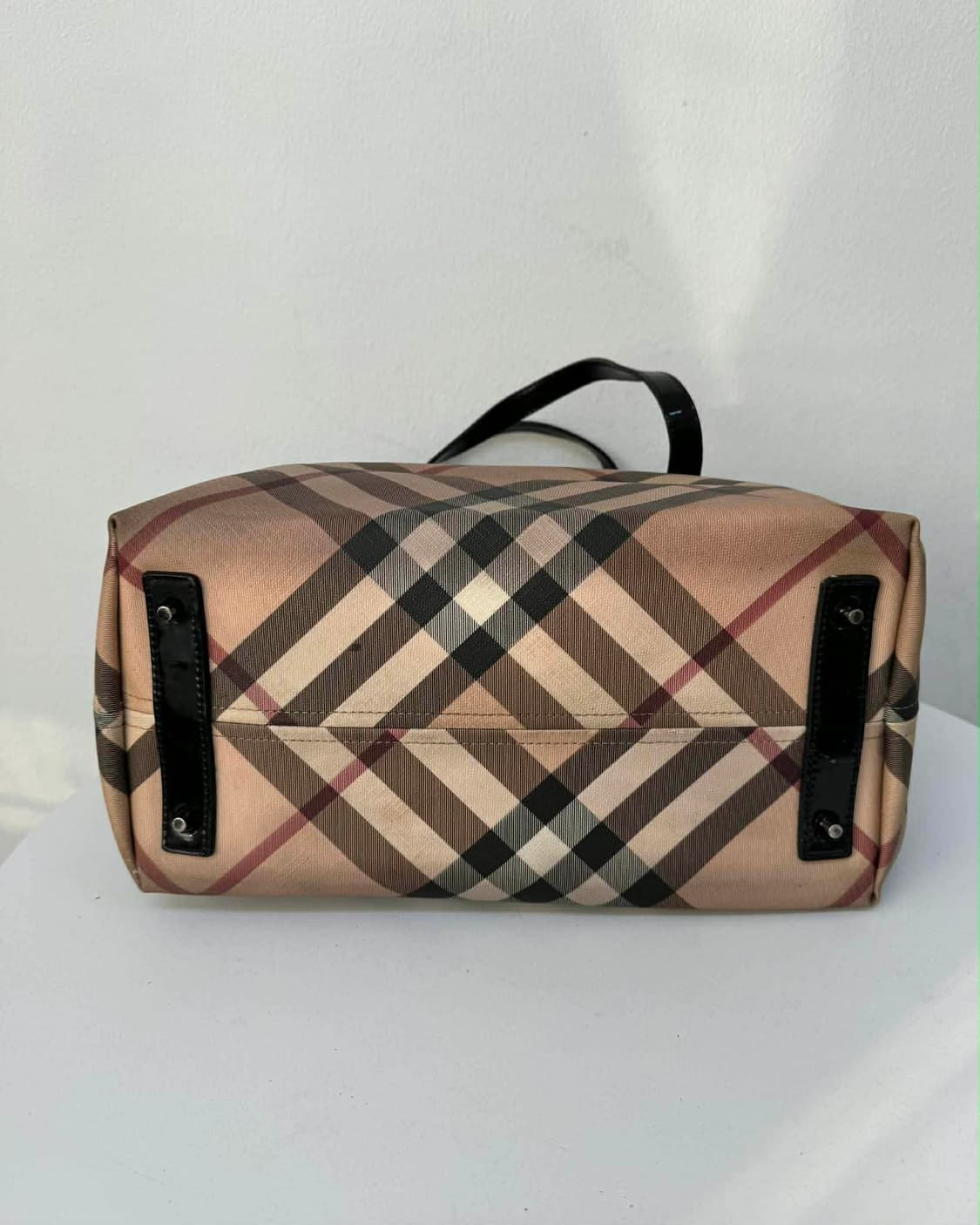 버버리 노바체크 숄더 토트백 상품이미지5