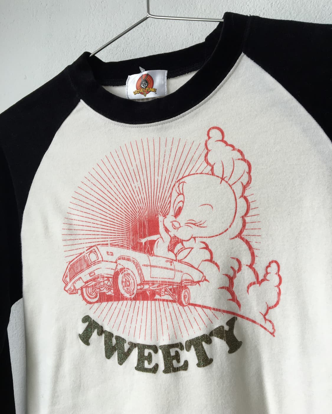 Looney tunes tweety raglan sleeve 상품이미지3