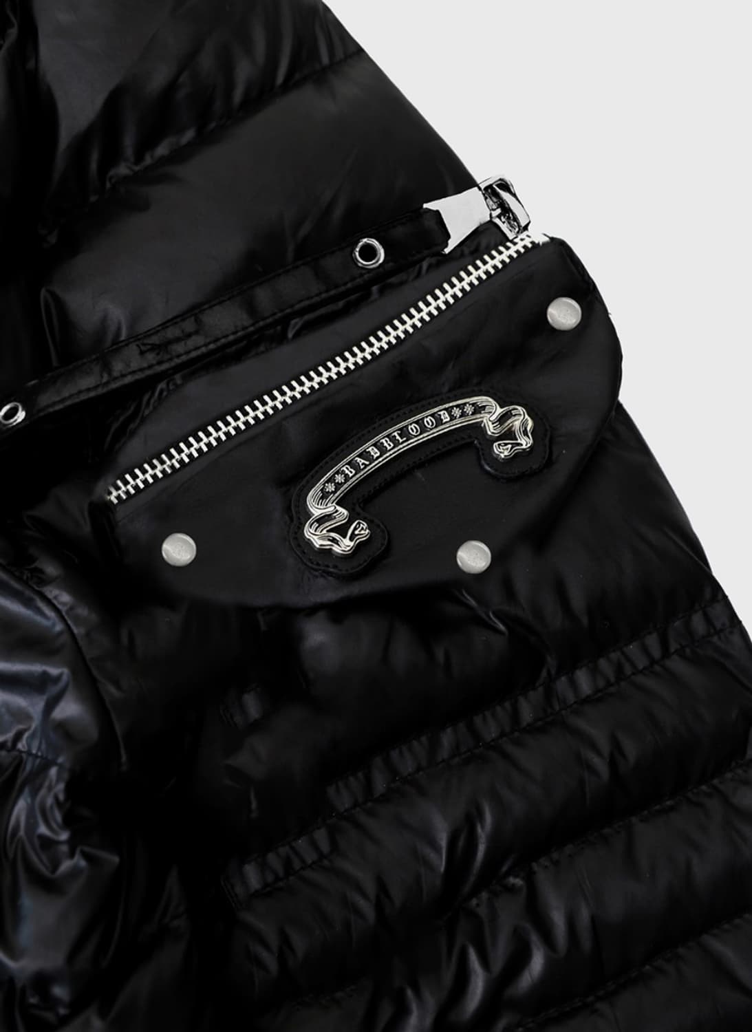 배드블러드 바이퍼31-1 라이트웨이트 하이넥 푸퍼 경량패딩 상품이미지3