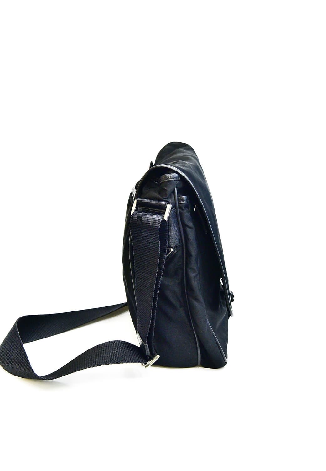 프라다 나일론 메신저백(정품) 상품이미지3