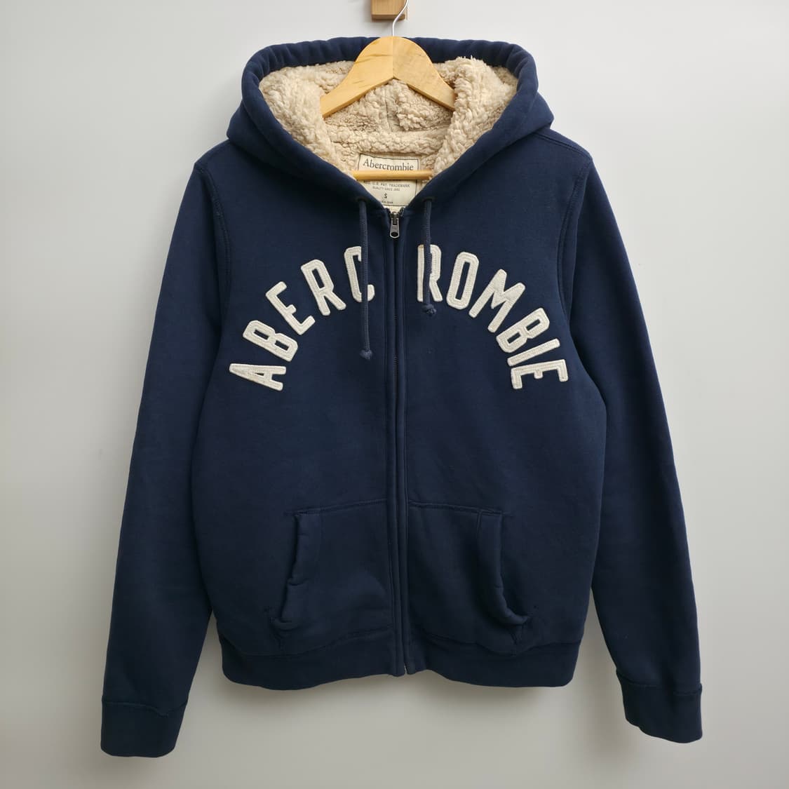 [S] 아베크롬비 네이비 뽀글이 후드 집업 상품이미지1