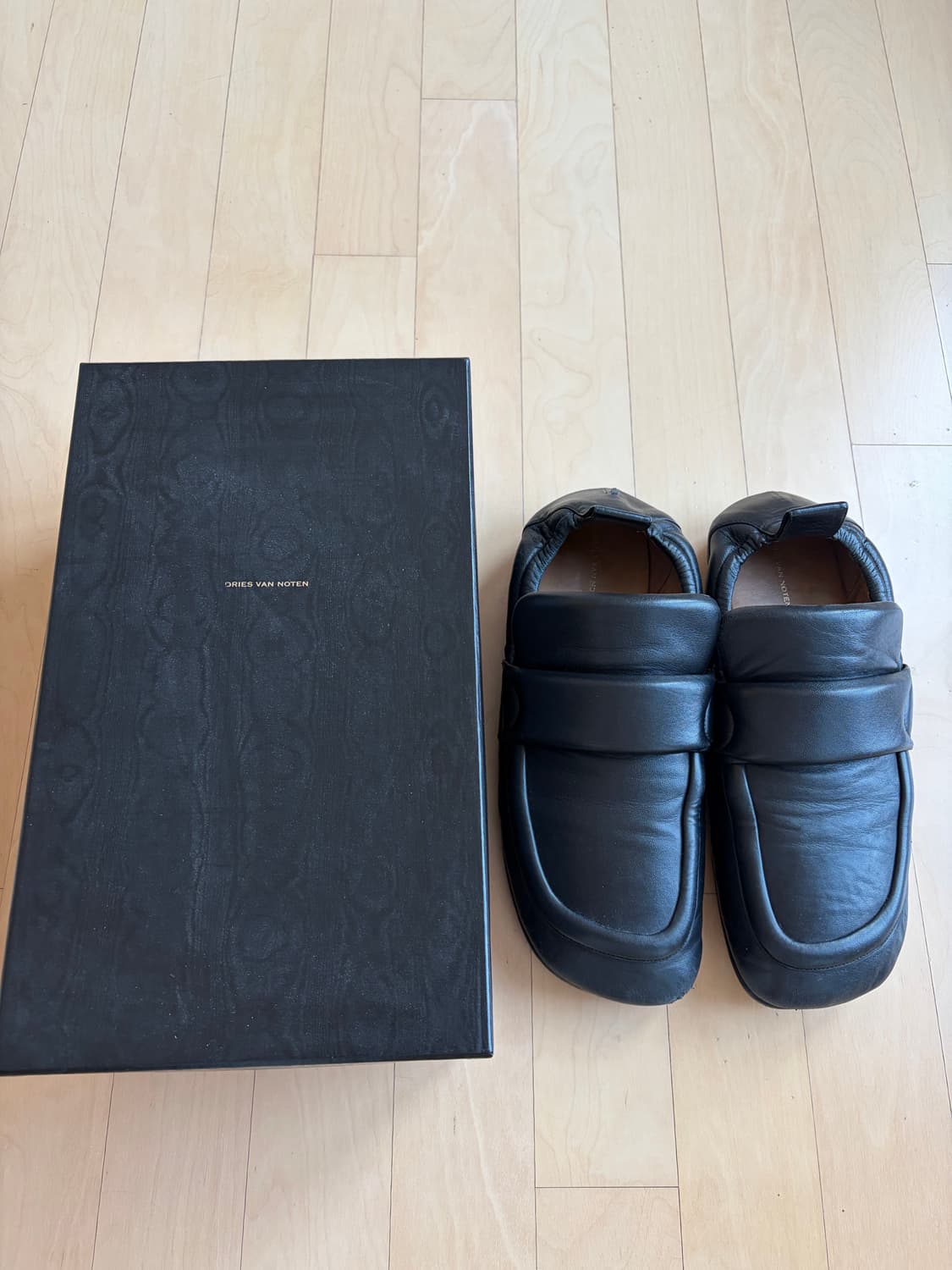 드리스반노튼 패디드 로퍼 45 상품이미지1