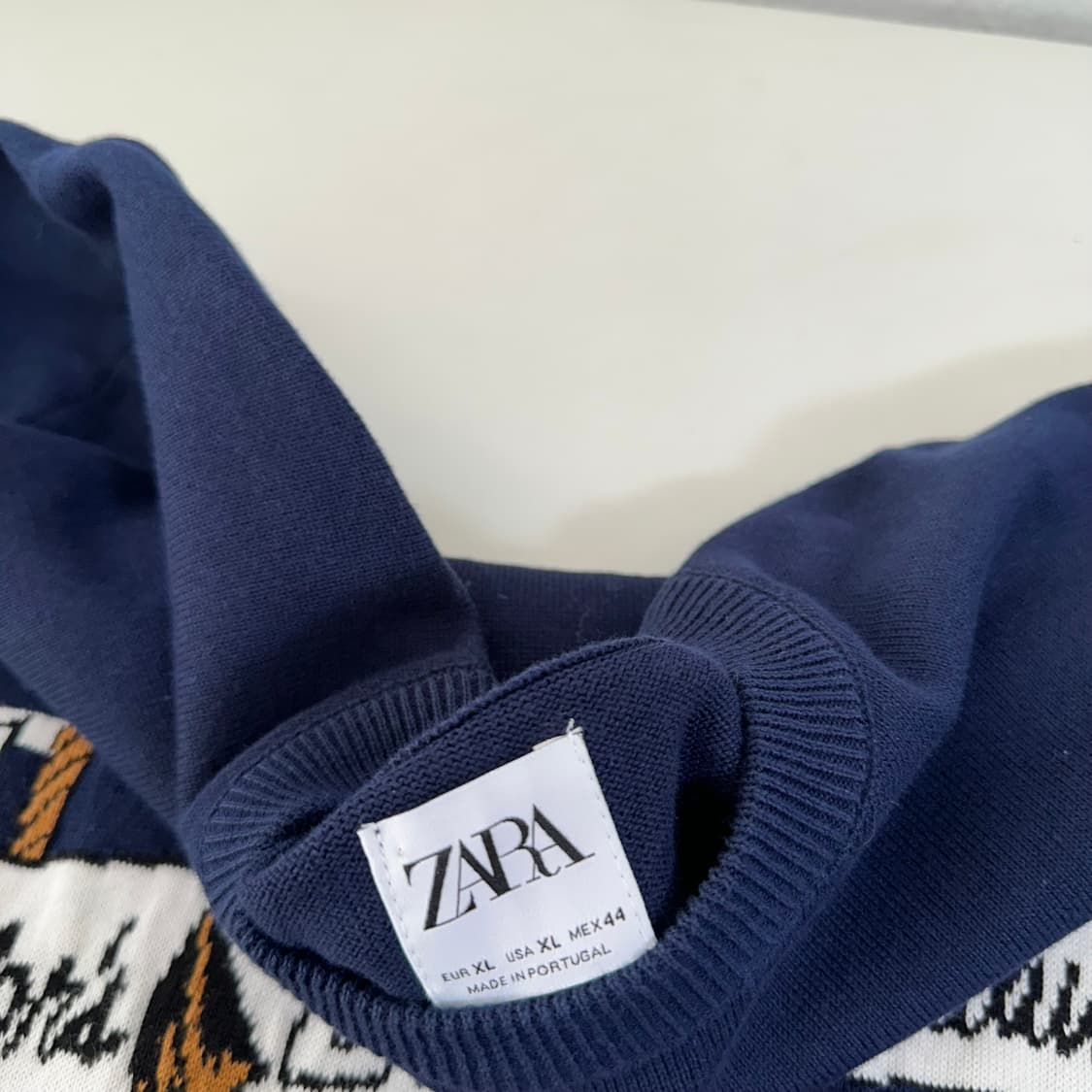 XL 자라 네이비 닻로고 얇은 라운드면니트 상품이미지3