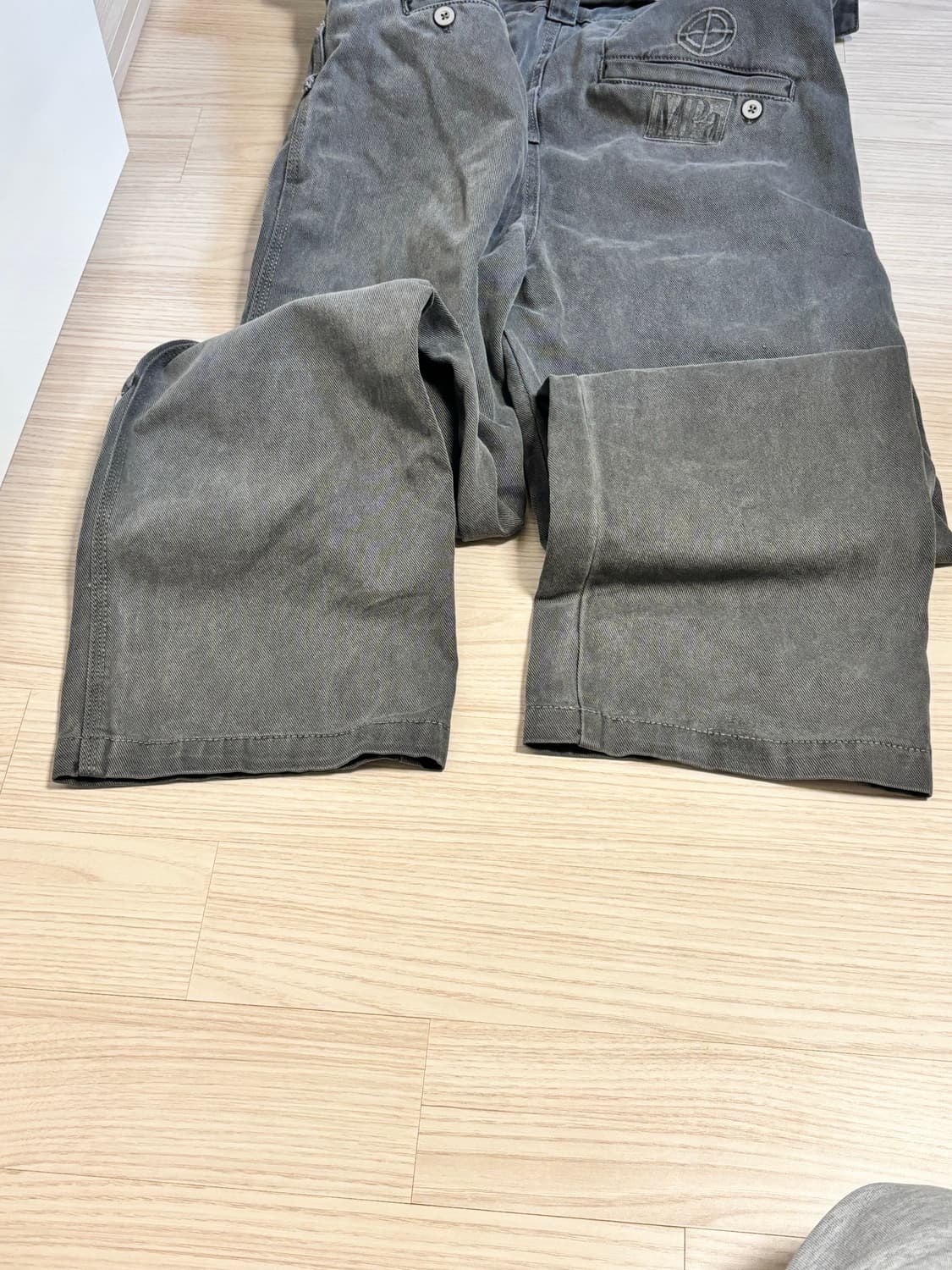 플라스틱프러덕트 drag 팬츠 판매합니다 상품이미지5